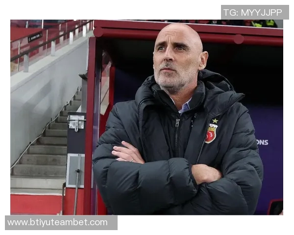 穆斯卡特称赞林加德表现出色并强调海港未来发展需深入讨论 穆斯卡特称赞林加德表现出色并强调海港未来发展需深入讨论