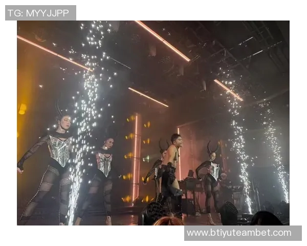 阿里纳斯谈生活选择：播客比夜店更有意义队友凌晨仍在狂欢