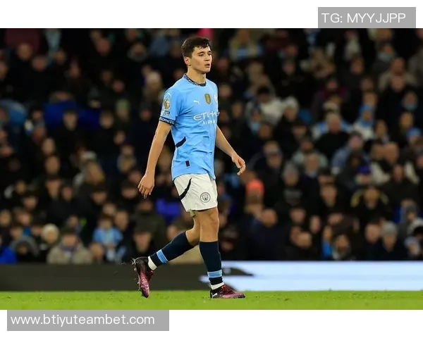 曼城因胡桑诺夫出色表现推迟引进右后卫计划 曼城因胡桑诺夫出色表现推迟引进右后卫计划