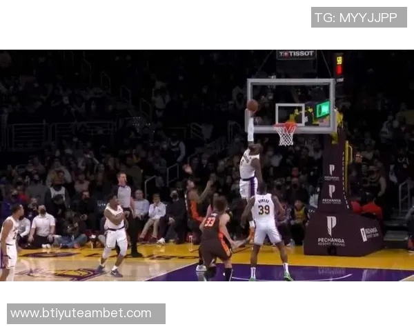 杰伦布朗展现大当家风范六场比赛场均33分7篮板7助攻