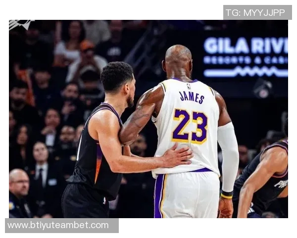 湖人和太阳防守风格迥异湖人防守简单直接缺乏深度分析 湖人和太阳防守风格迥异湖人防守简单直接缺乏深度分析