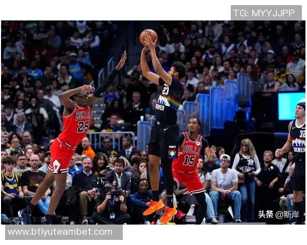 穆雷火力全开29投16中砍下43分6篮板三分球命中率高达55 穆雷火力全开29投16中砍下43分6篮板三分球命中率高达55