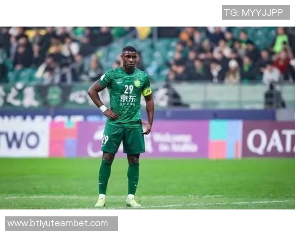 中超第30轮精彩回顾法比奥大四喜荣膺金靴称号