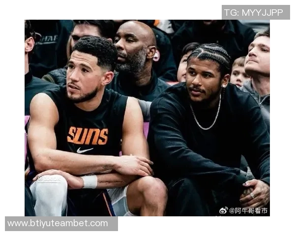 布克盛赞杰伦格林具备超级威胁期待其强势回归助力球队